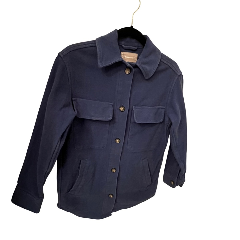 Everlane Heavyweight Overshirt Shacket in Deep Navy cotton twill. Womens XS